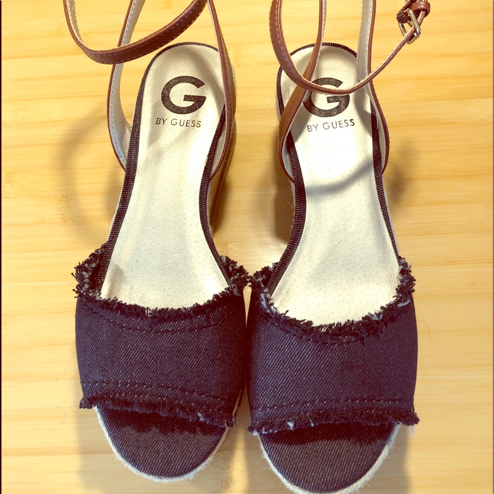 Guess Platform Sandals